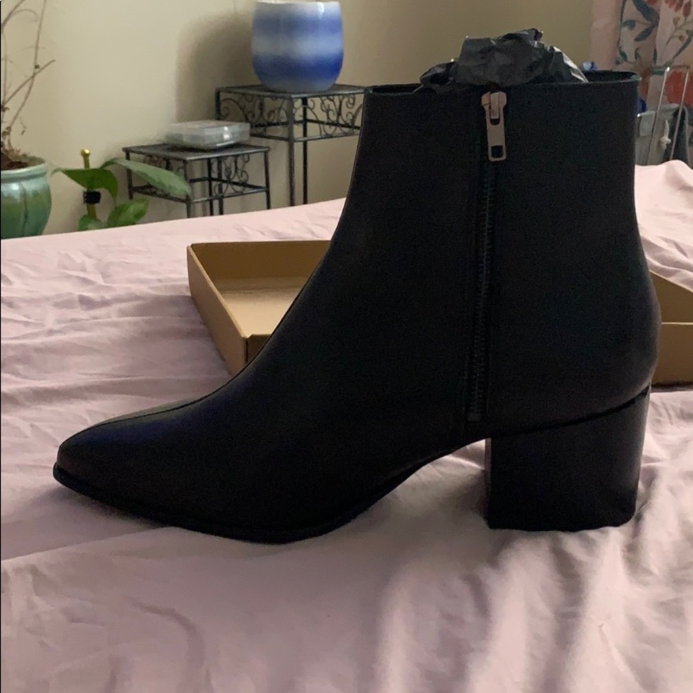 ASOS men’s pointed toe ankle boots